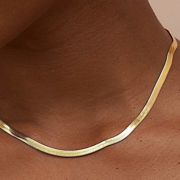 Gold Herringbone Flat Necklace Bracelet Set, Unisex, Two Piece 4mm - Picture 9 of 9